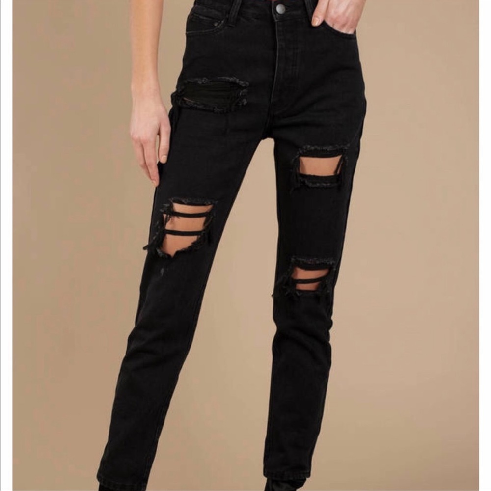 Tobi Black Distressed Women’s Jeans - Size 27